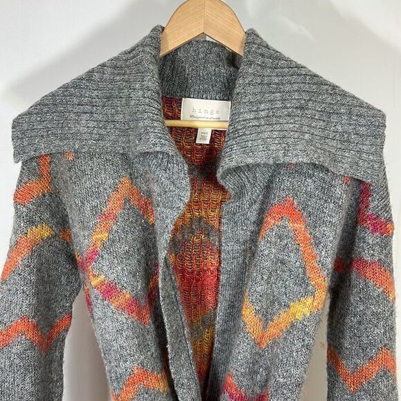 HINGE Women's Tribal Pattern Fringe Shawl Wrap Cardigan Gray Size Extra Small - Picture 4 of 10